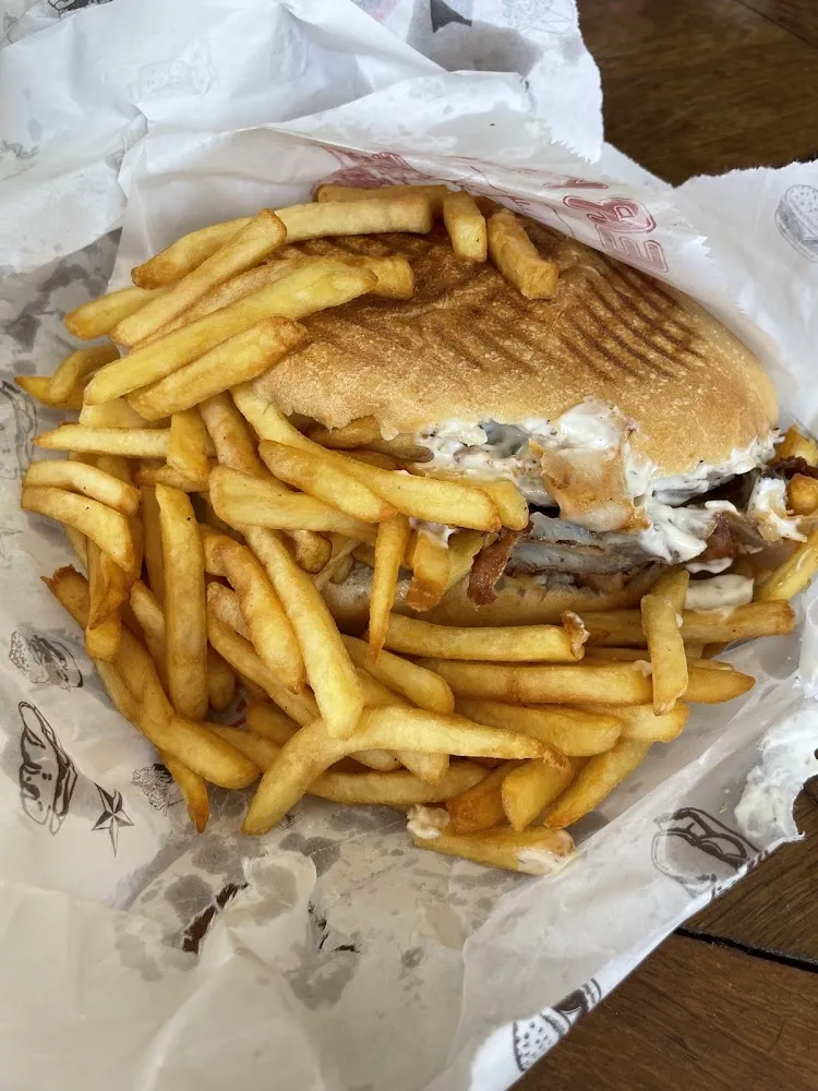 Kebab Sauce Blanche Et Frites